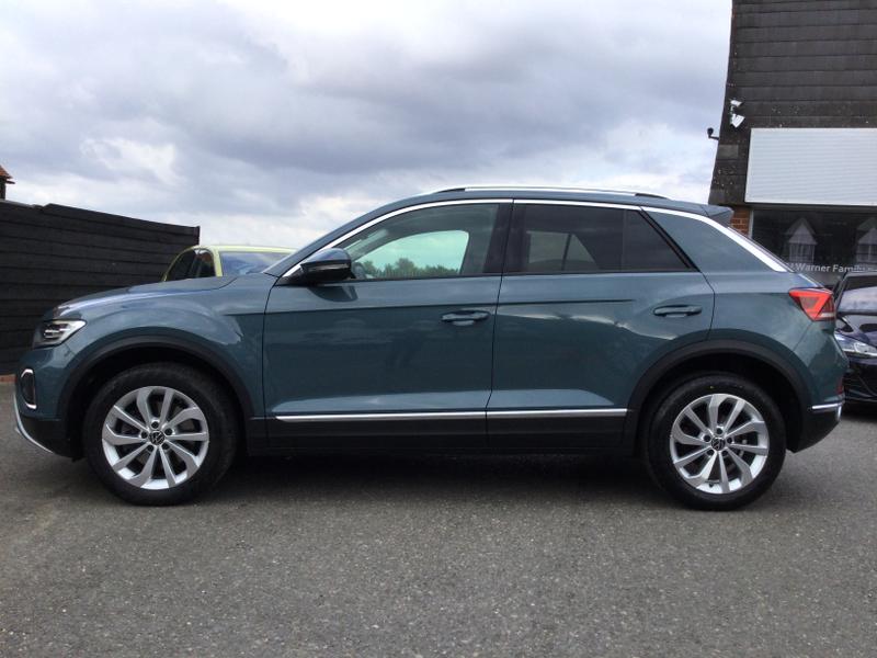 Used Volkswagen T-Roc 2022 for sale - 76277200: Photo 17