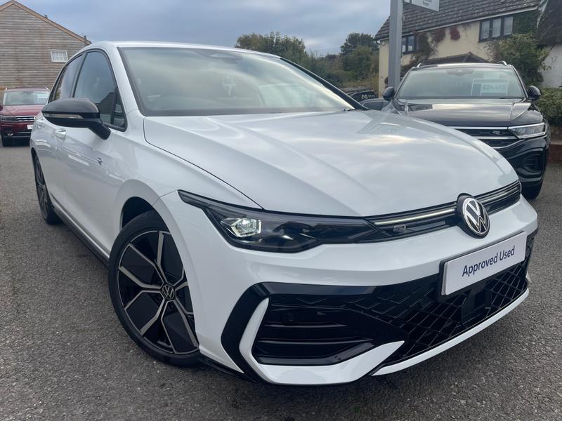 Used Volkswagen Golf 2025 for sale - 76277199: Photo 1