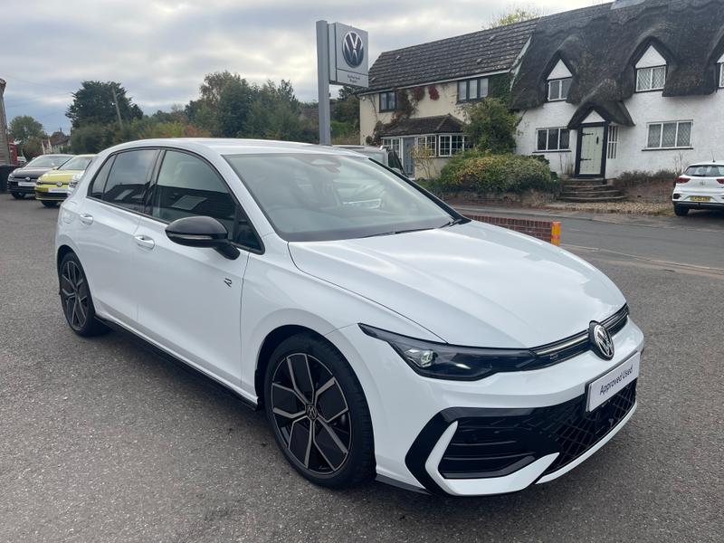 Used Volkswagen Golf 2025 for sale - 76277199: Photo 12