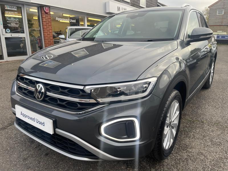 Used Volkswagen T-Roc 2024 for sale - 76557521: Photo 8