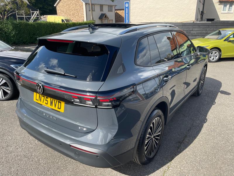 Used Volkswagen Tiguan 2025 for sale - 76277193: Photo 16