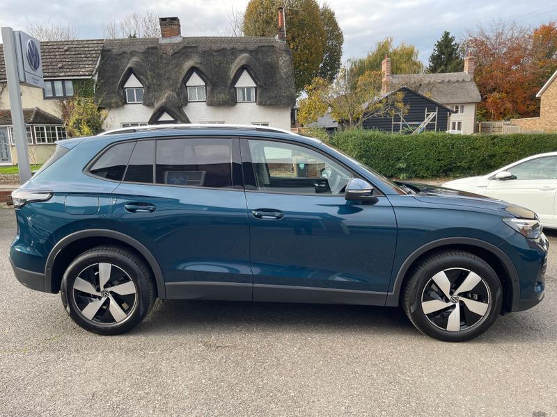 Used Volkswagen Tiguan 2024 for sale - 76480537: Photo 5