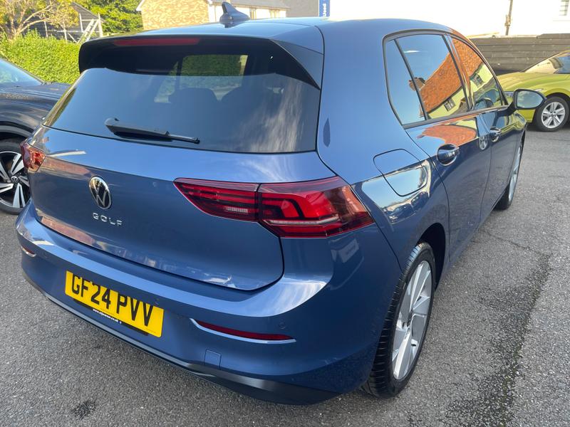 Used Volkswagen Golf 2024 for sale - 76277235: Photo 11