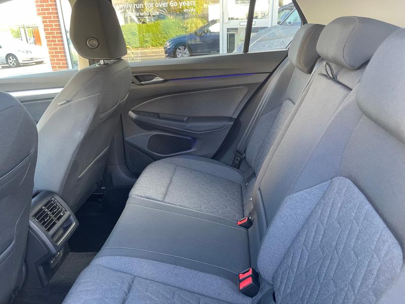 Used Volkswagen Golf 2024 for sale - 76277235: Photo 12