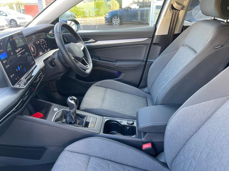 Used Volkswagen Golf 2024 for sale - 76277235: Photo 9