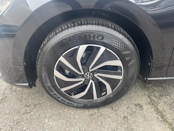 Used Volkswagen Polo 2024 for sale - 76277183: Photo