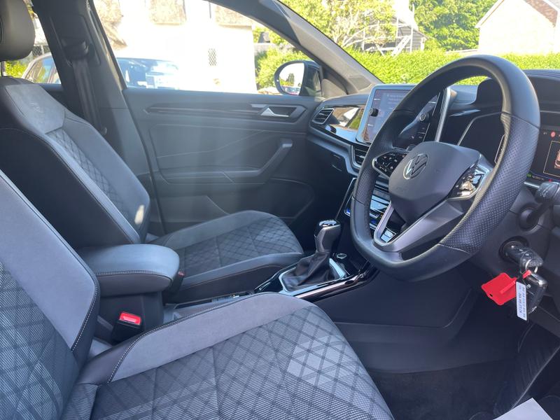 Used Volkswagen T-Roc 2022 for sale - 76277228: Photo 10