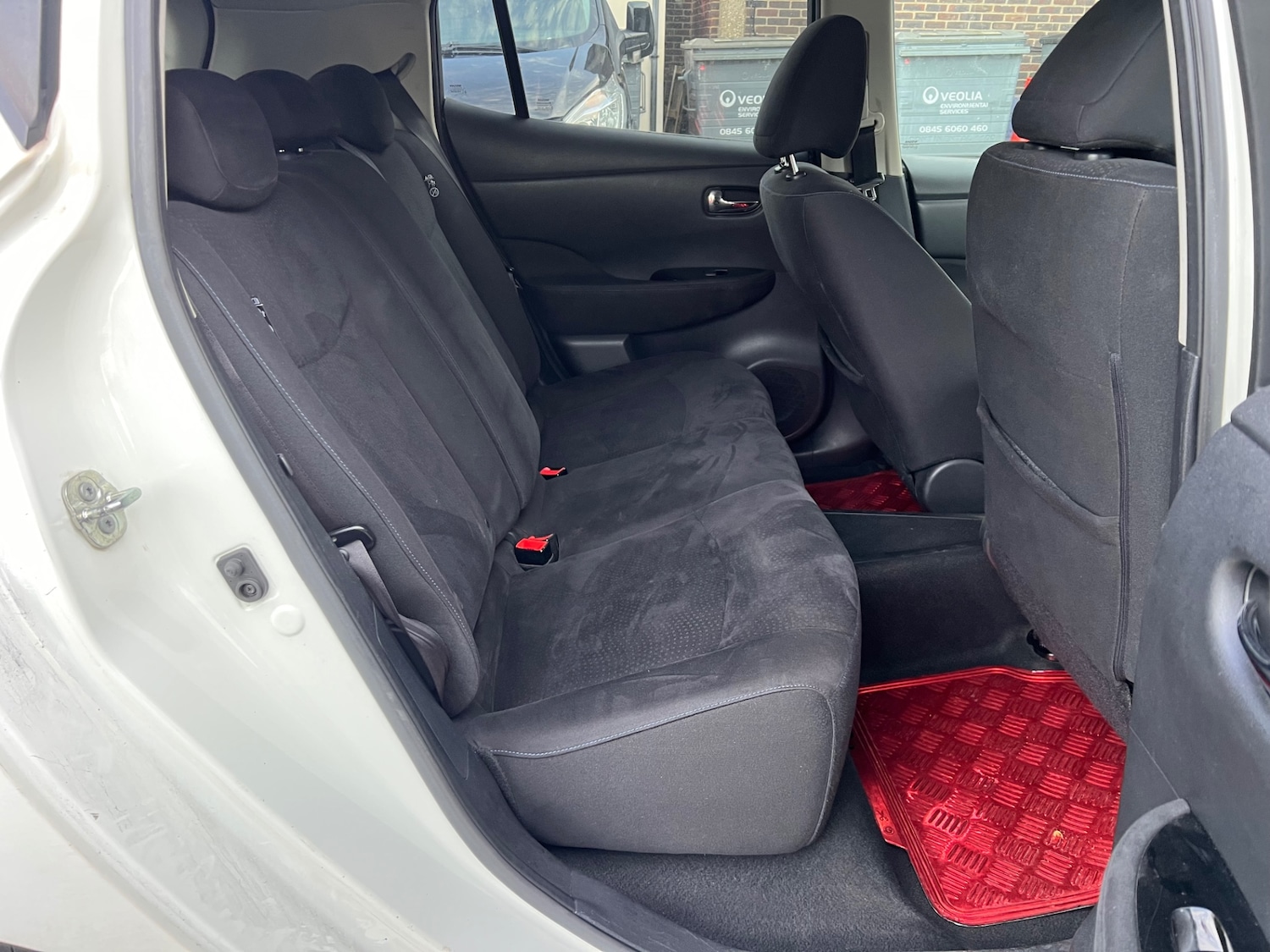 Used Nissan Leaf 2015 for sale - 77031796: Photo 11