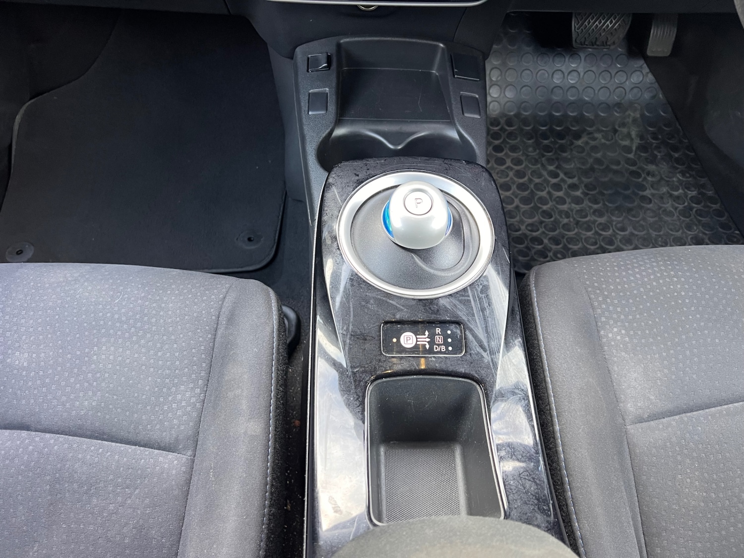 Used Nissan Leaf 2015 for sale - 77031796: Photo 14