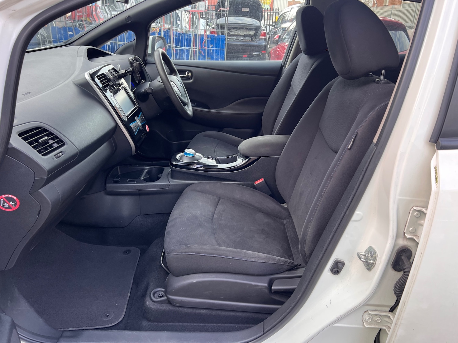 Used Nissan Leaf 2015 for sale - 77031796: Photo 18