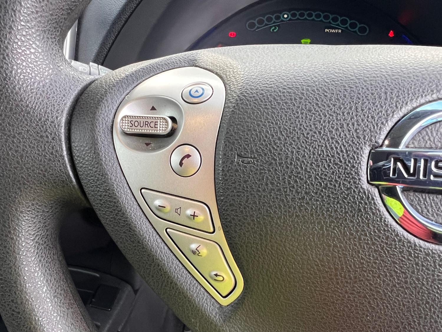 Used Nissan Leaf 2015 for sale - 77031796: Photo 23