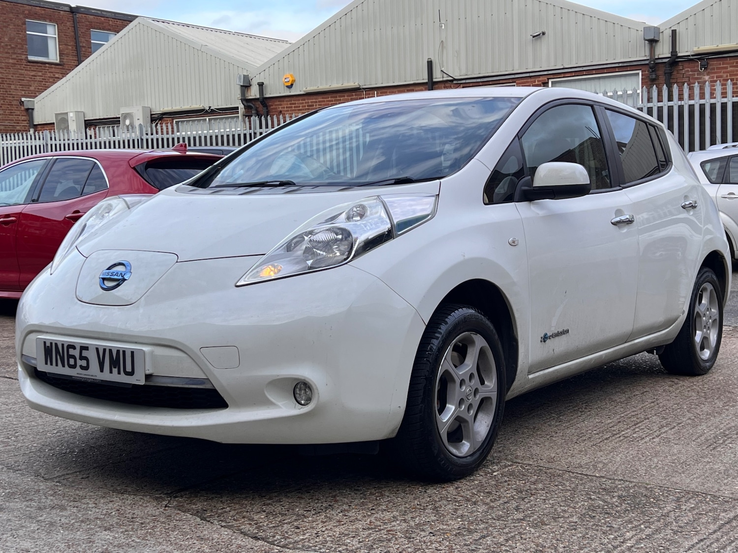 Used Nissan Leaf 2015 for sale - 77031796: Photo 3