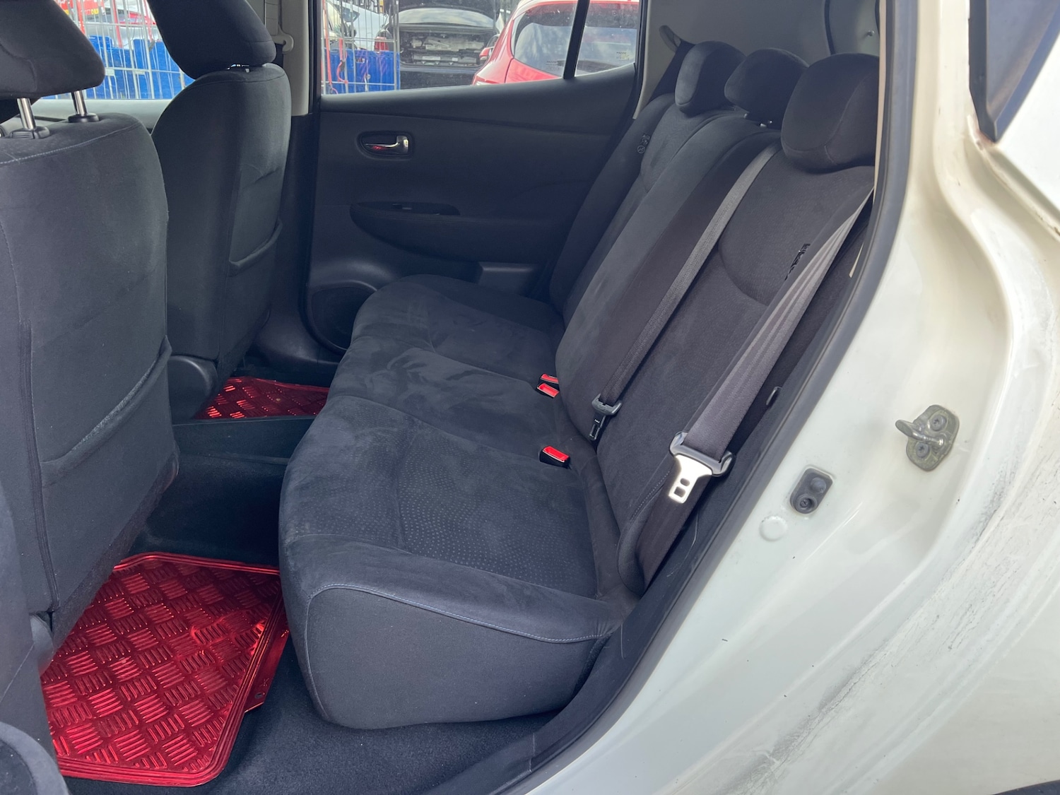 Used Nissan Leaf 2015 for sale - 77031796: Photo 33