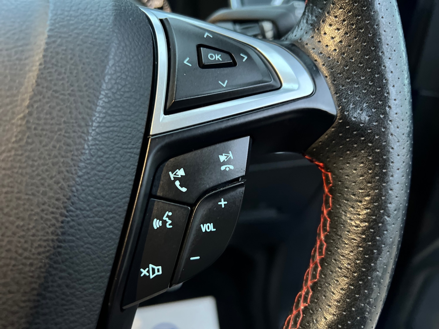 Used Ford S-Max 2018 for sale - 76358429: Photo 33