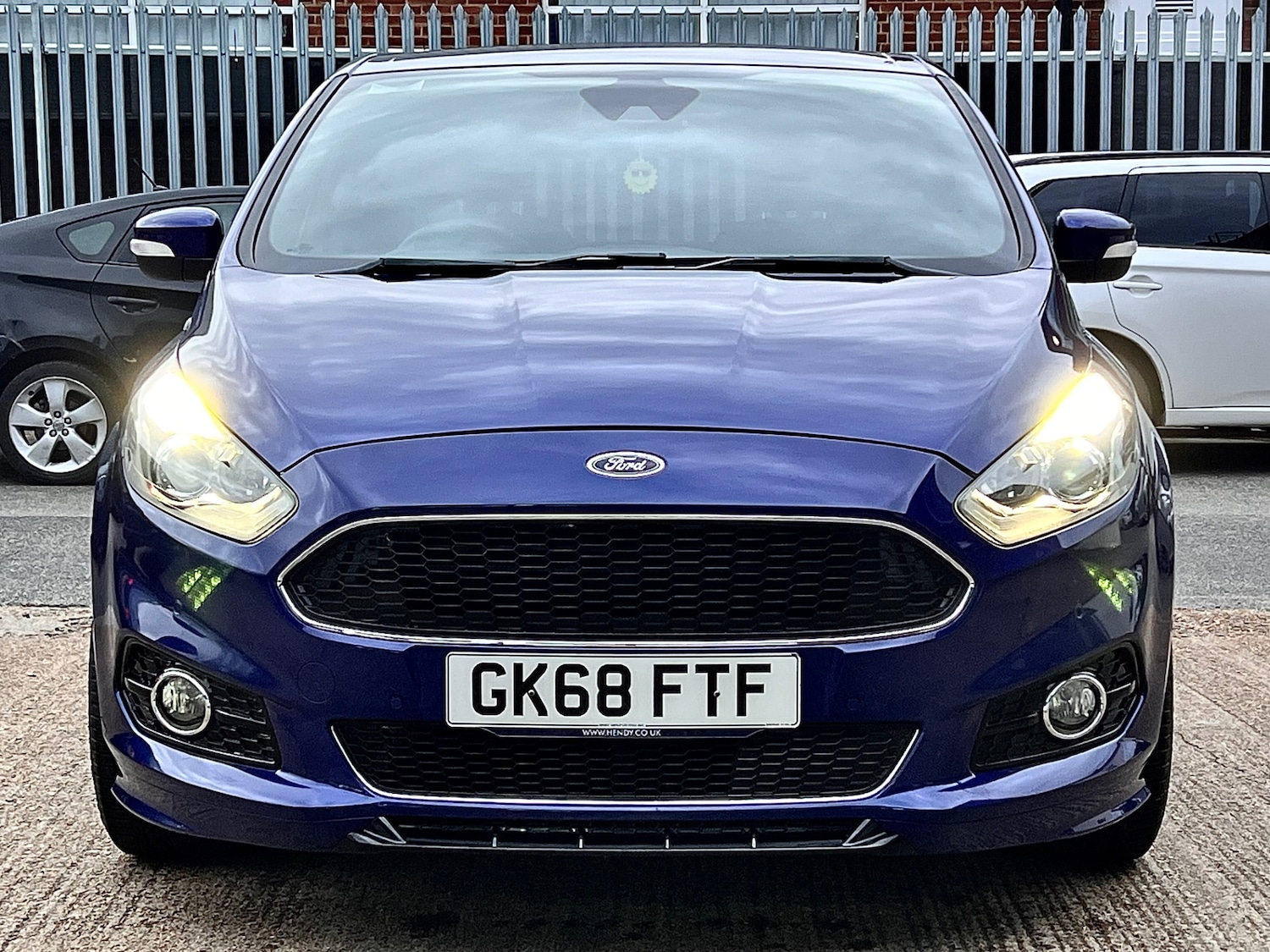 Used Ford S-Max 2018 for sale - 76358429: Photo 6