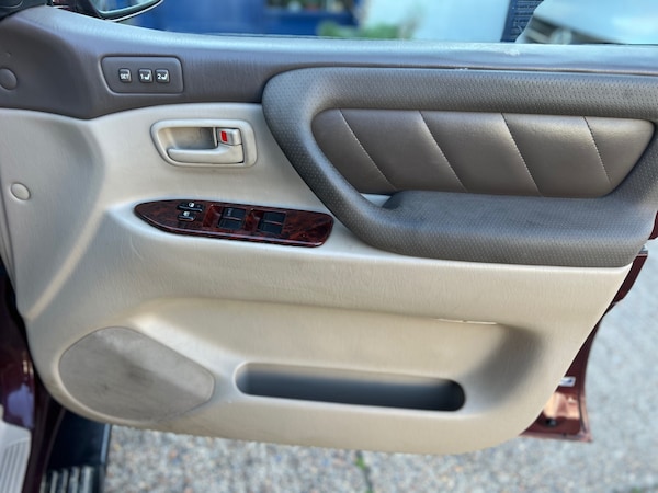 Used Toyota Landcruiser Amazon 2001 for sale - 75124965: Photo 28
