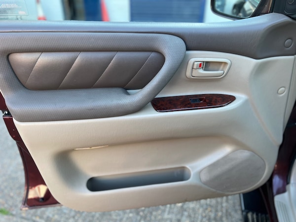 Used Toyota Landcruiser Amazon 2001 for sale - 75124965: Photo 43