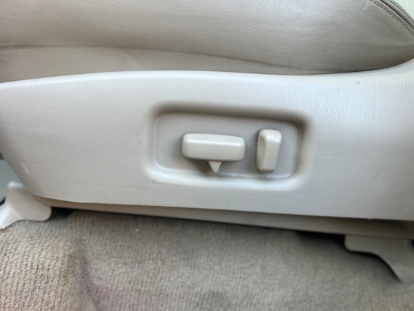 Used Toyota Landcruiser Amazon 2001 for sale - 75124965: Photo 44