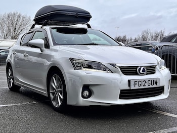 2012 (12) - 200h 1.8 SE-L Premier 5dr CVT Auto