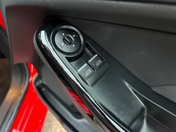 Used Ford Fiesta 2015 for sale - 76263431: Photo 22