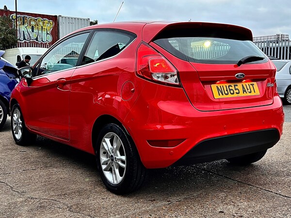 Used Ford Fiesta 2015 for sale - 76263431: Photo 2