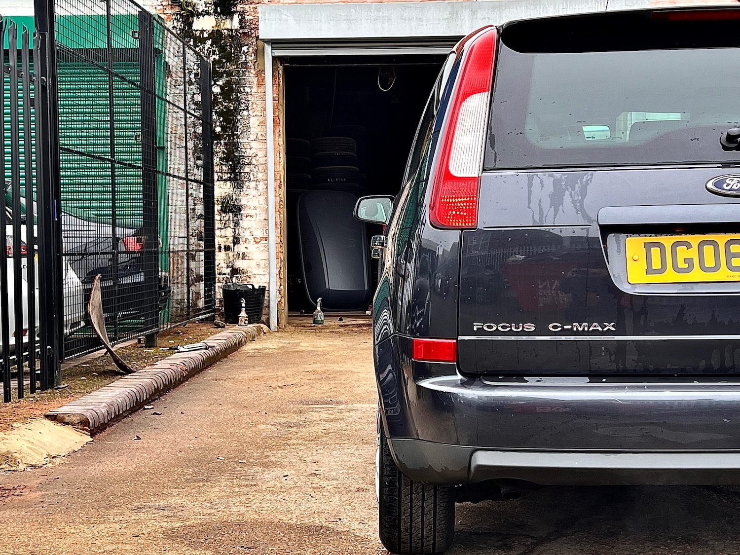 Used Ford Focus C-Max 2006 for sale - 77792674: Photo 11