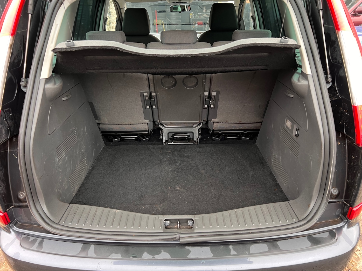 Used Ford Focus C-Max 2006 for sale - 77792674: Photo 21