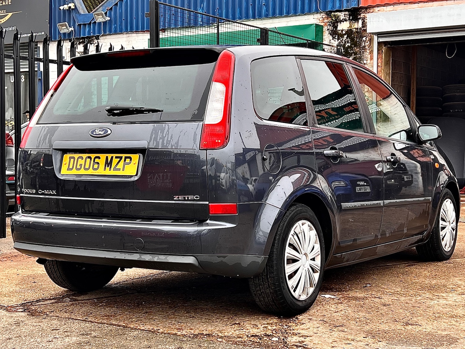 Used Ford Focus C-Max 2006 for sale - 77792674: Photo 8