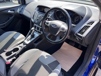 Used Ford Focus 2014 for sale - 79102027: Photo