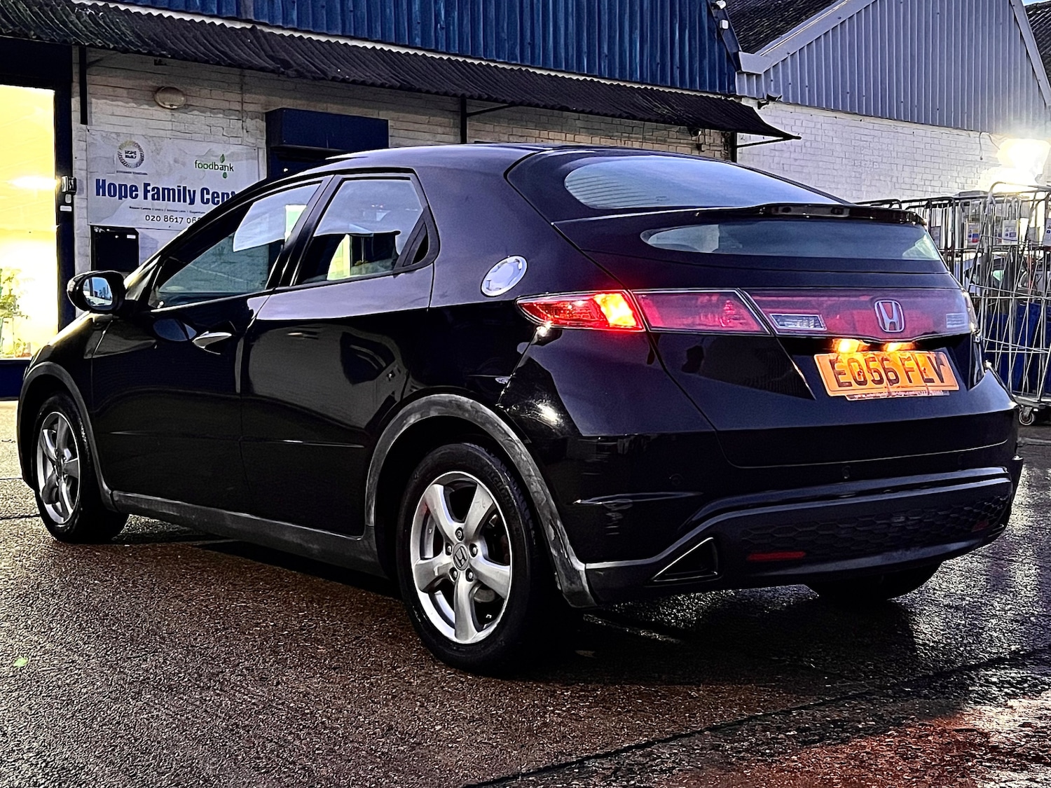 Used Honda Civic 2006 for sale - 77228470: Photo 2