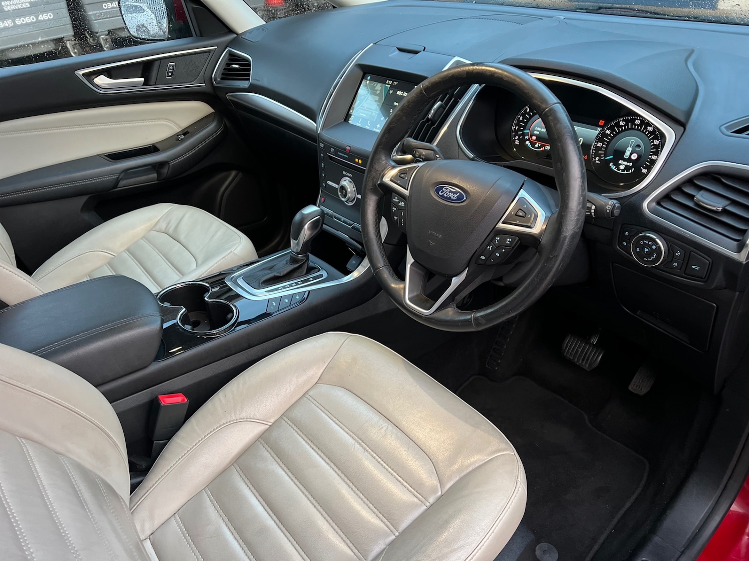 Used Ford Galaxy 2017 for sale - 76552588: Photo 3