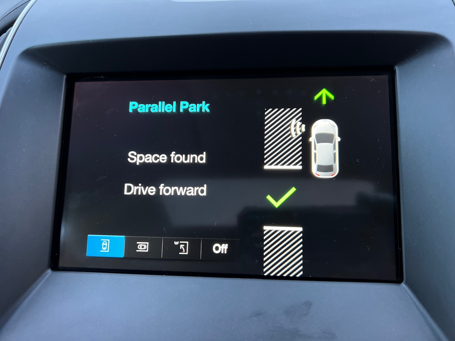 Used Ford Galaxy 2017 for sale - 76552588: Photo 89