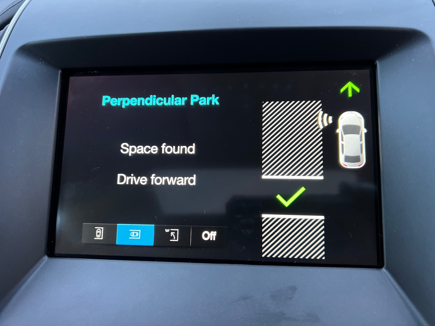 Used Ford Galaxy 2017 for sale - 76552588: Photo 90