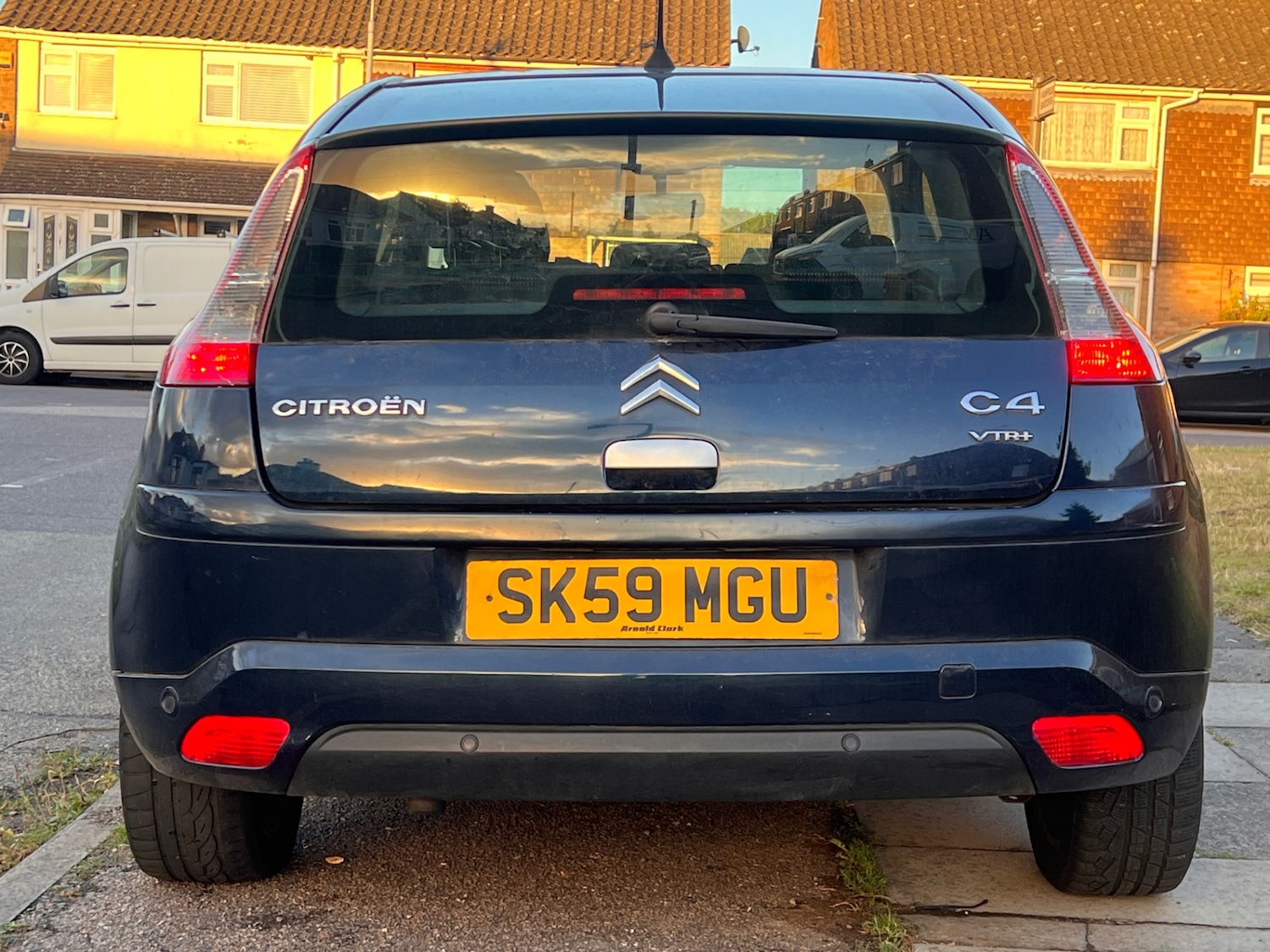 Used Citroen C4 2009 for sale - 76504630: Photo 6