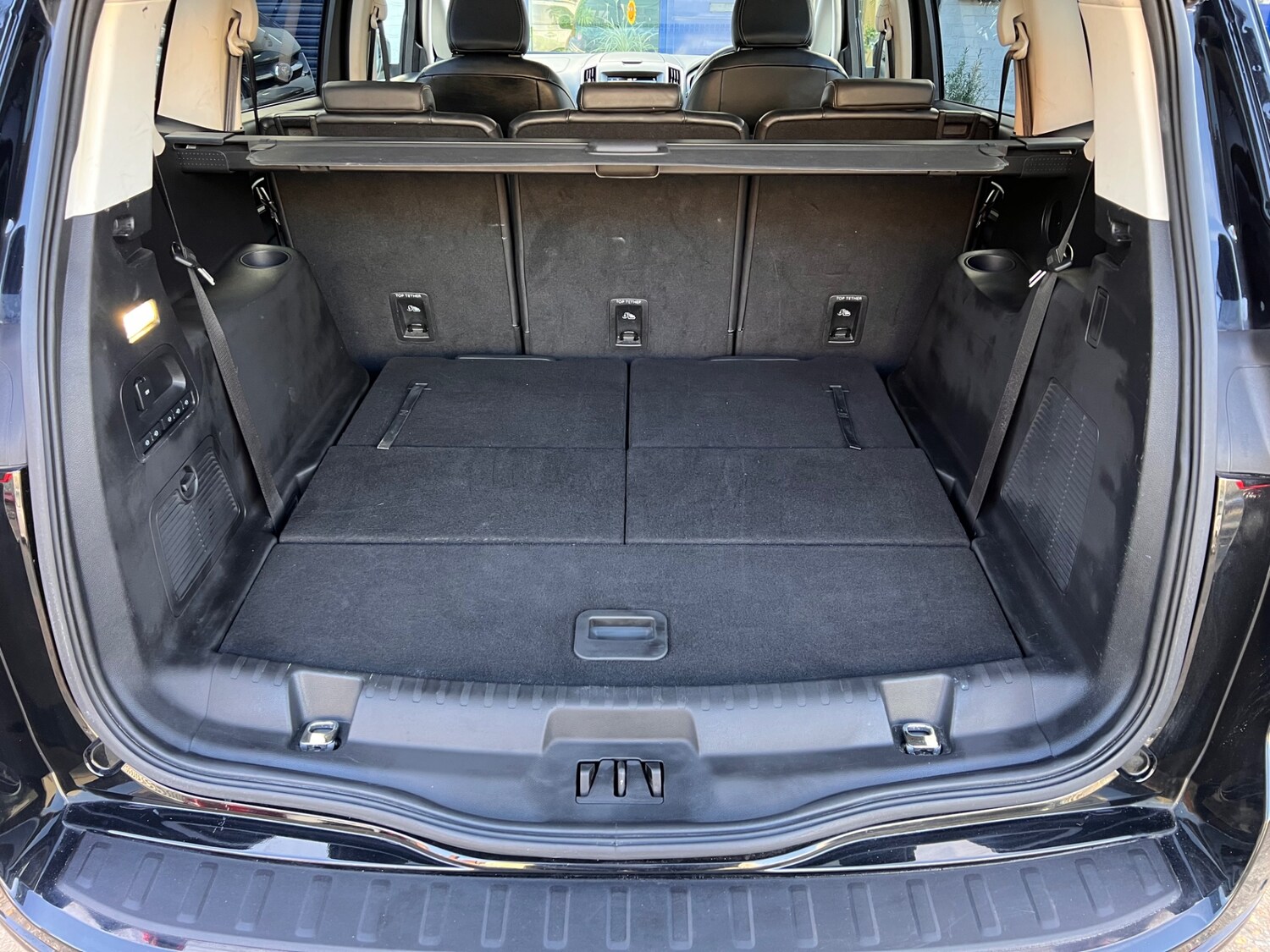 Used Ford S-Max 2017 for sale - 78038706: Photo 48