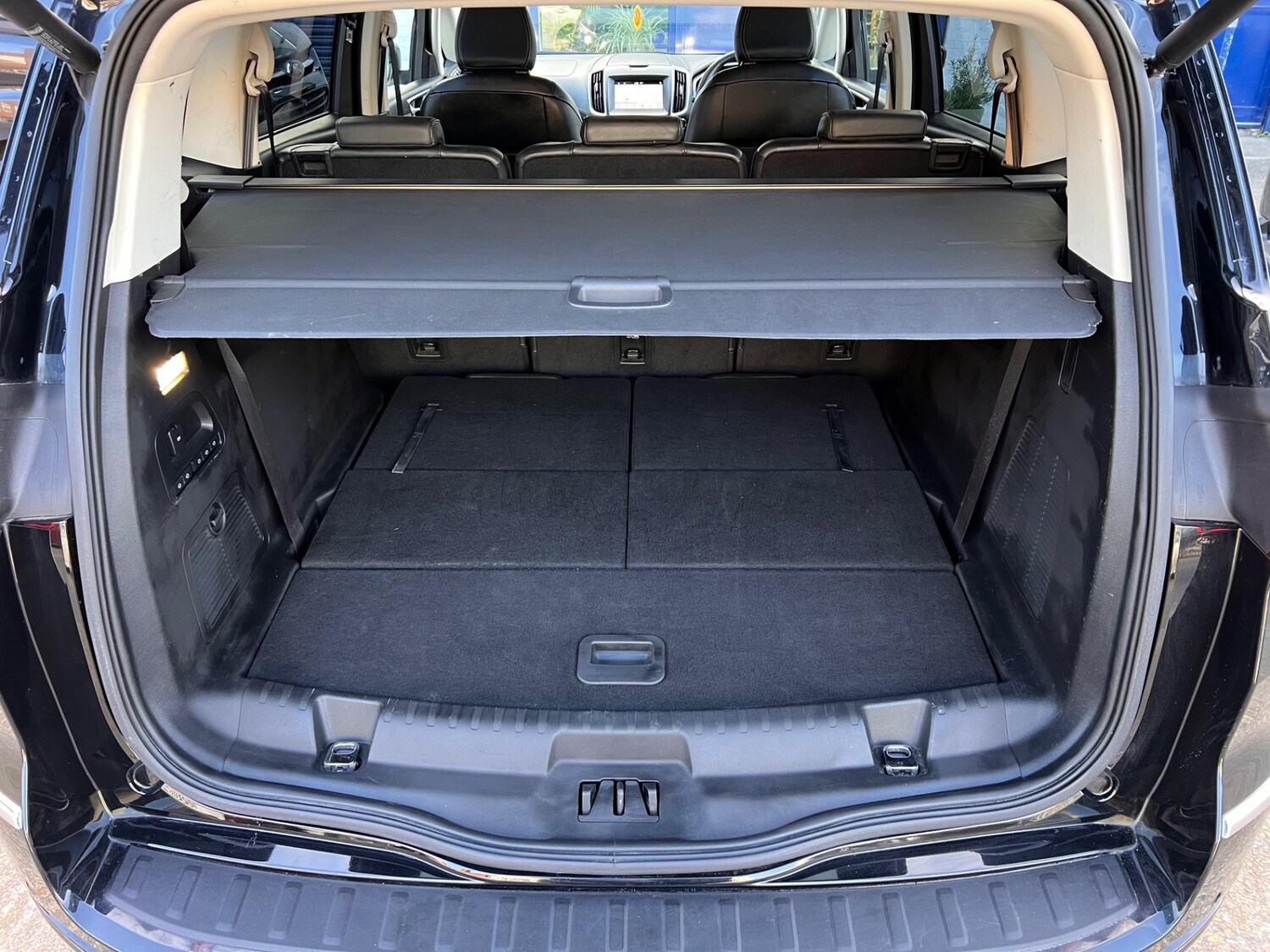 Used Ford S-Max 2017 for sale - 78038706: Photo 49