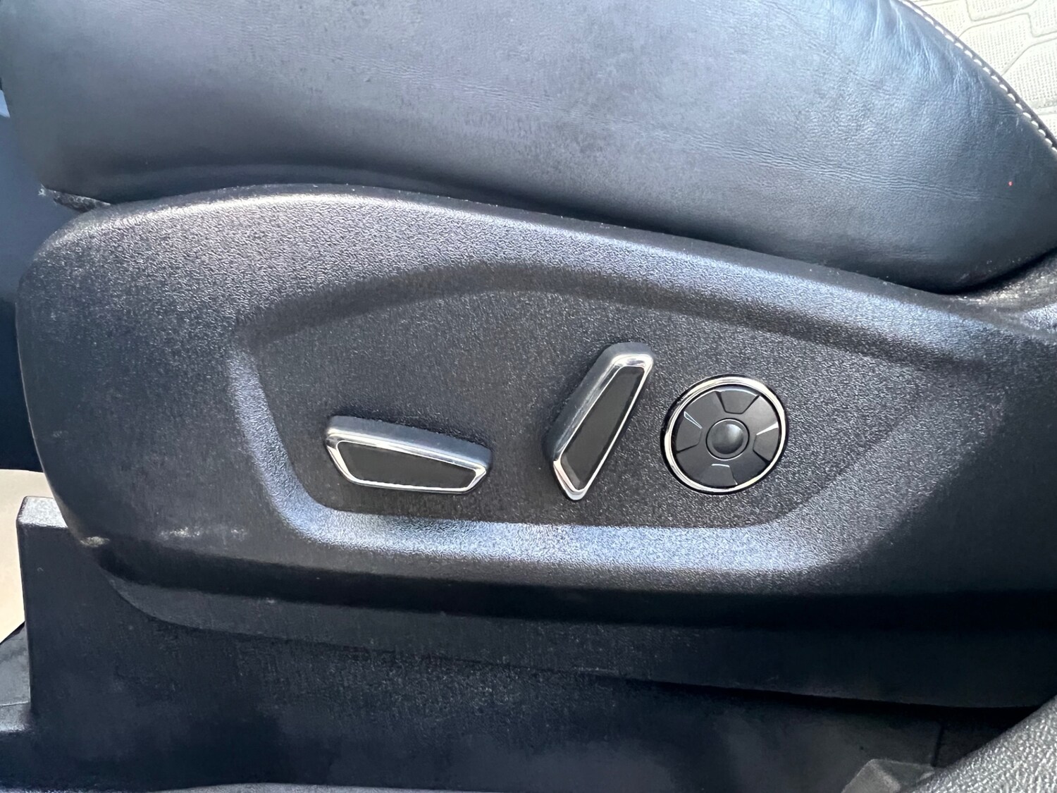 Used Ford S-Max 2017 for sale - 78038706: Photo 66