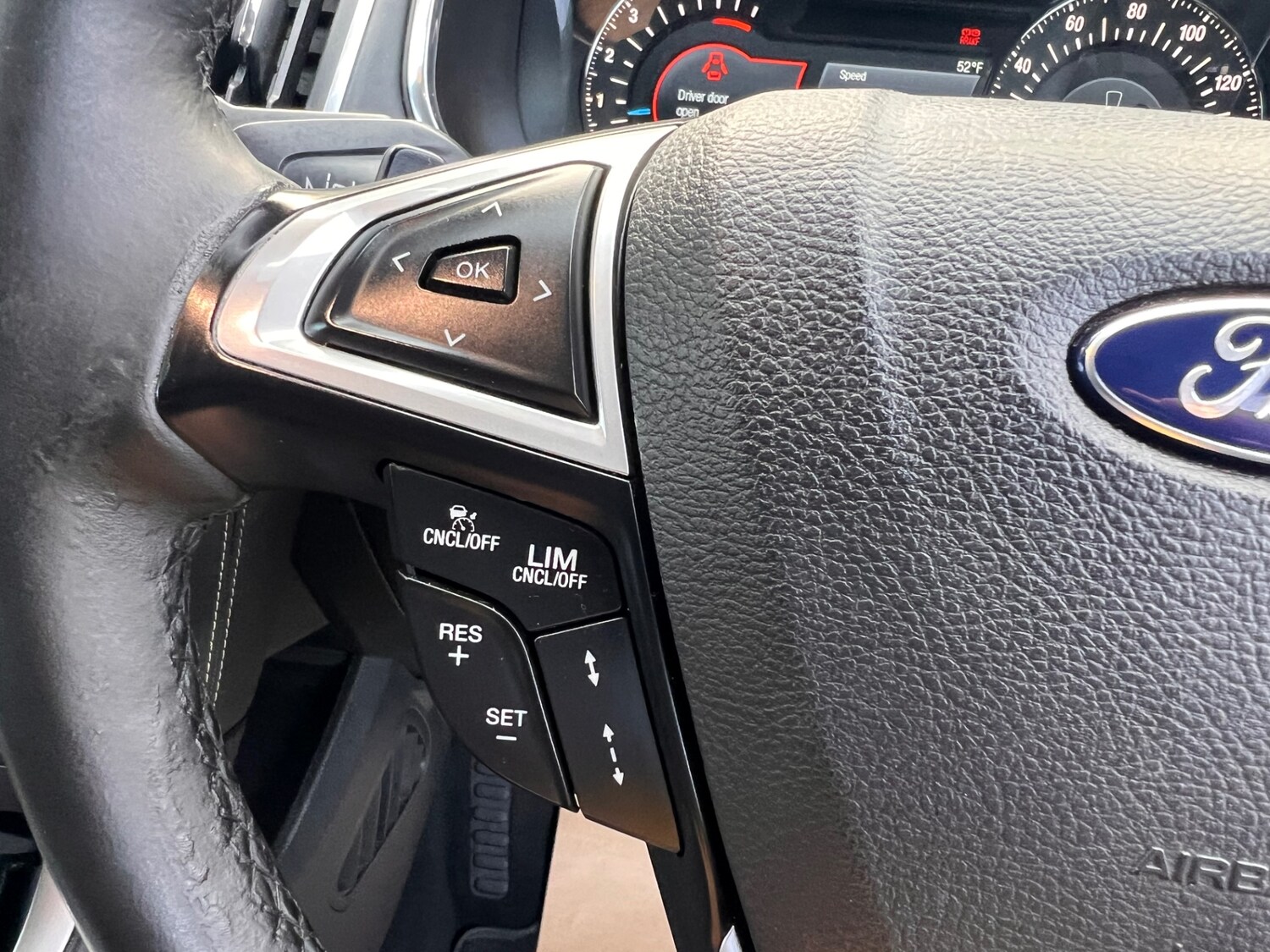 Used Ford S-Max 2017 for sale - 78038706: Photo 79