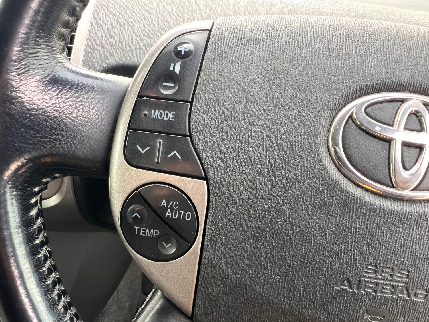 Used Toyota Prius 2007 for sale - 77818062: Photo 37