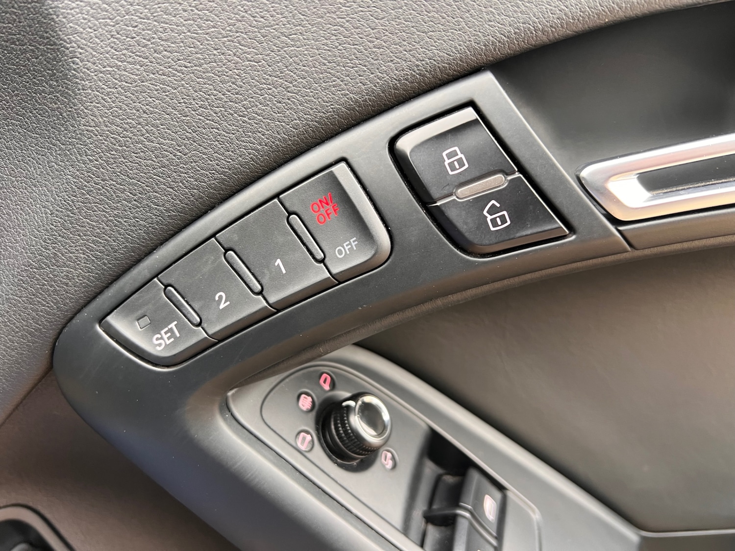 Used Audi RS5 2010 for sale - 77591994: Photo 5