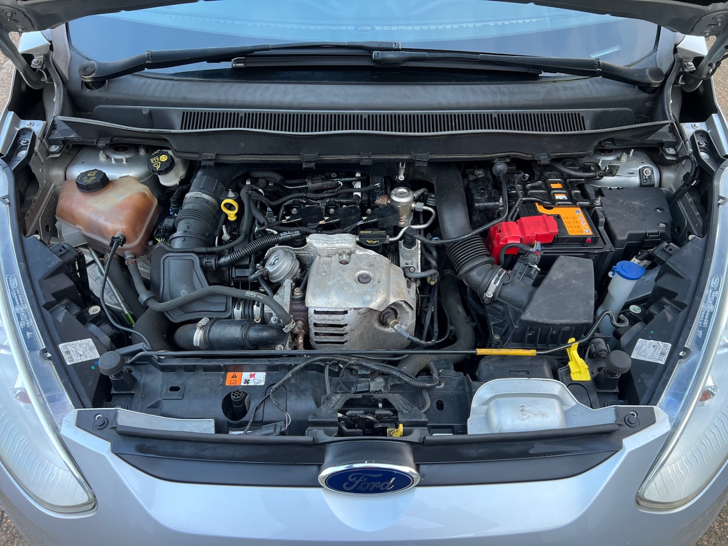 Used Ford B-MAX 2014 for sale - 77201639: Photo 32