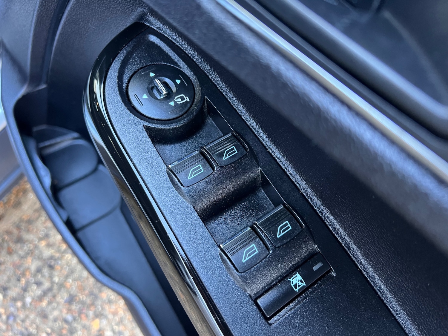 Used Ford B-MAX 2014 for sale - 77201639: Photo 8