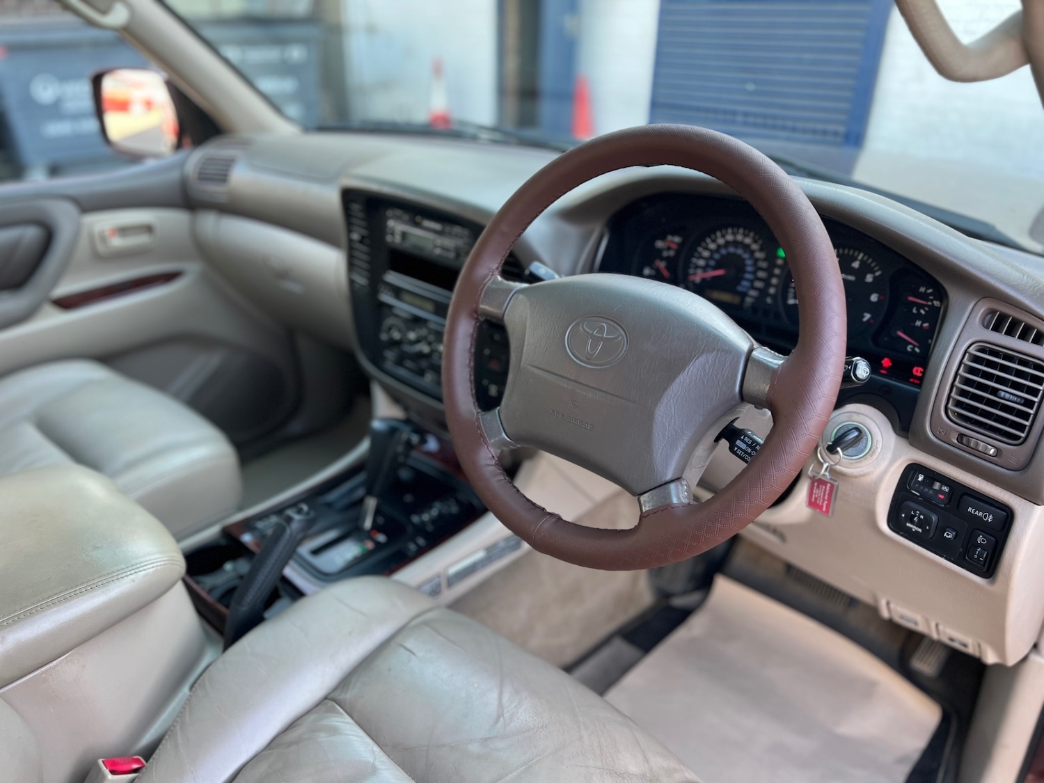 Used Toyota Land Cruiser Amazon 2001 for sale - 77010650: Photo 10