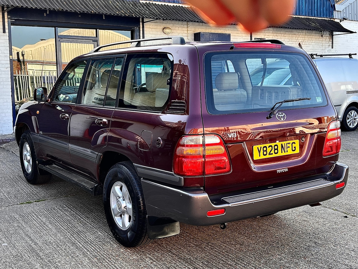 Used Toyota Land Cruiser Amazon 2001 for sale - 77010650: Photo 2