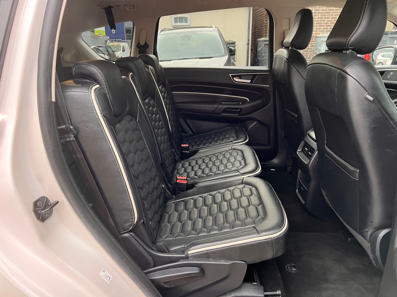 Used Ford S-Max 2019 for sale - 76848917: Photo 10