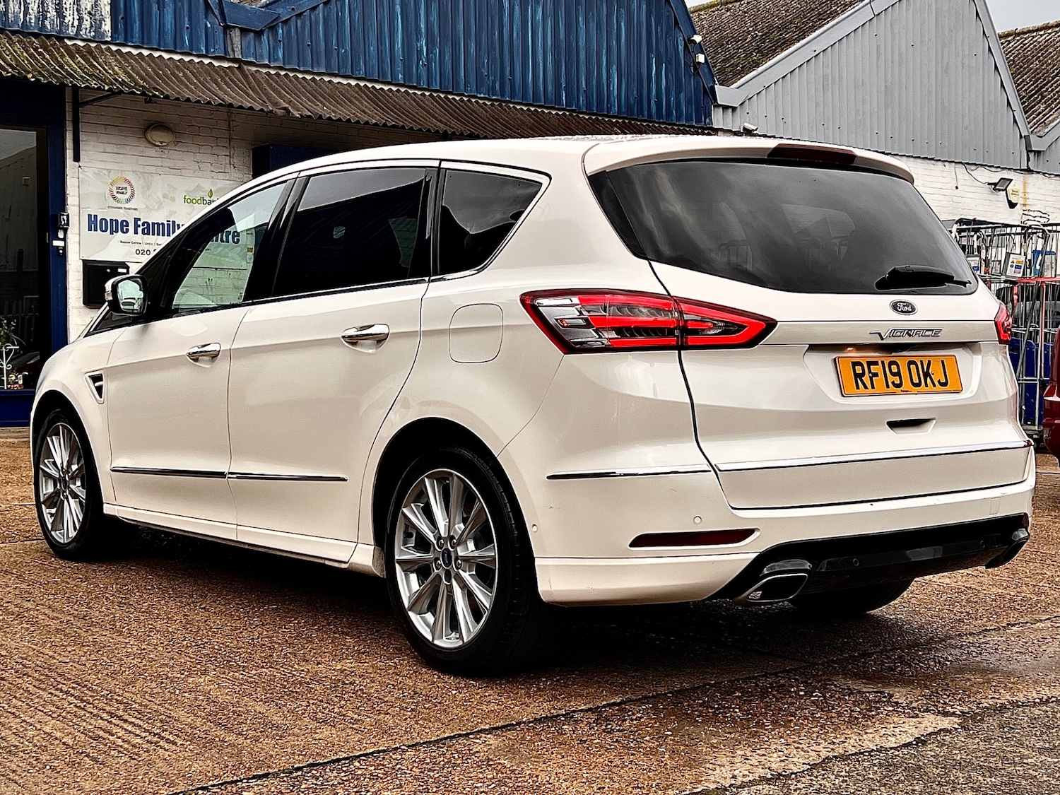 Used Ford S-Max 2019 for sale - 76848917: Photo 11