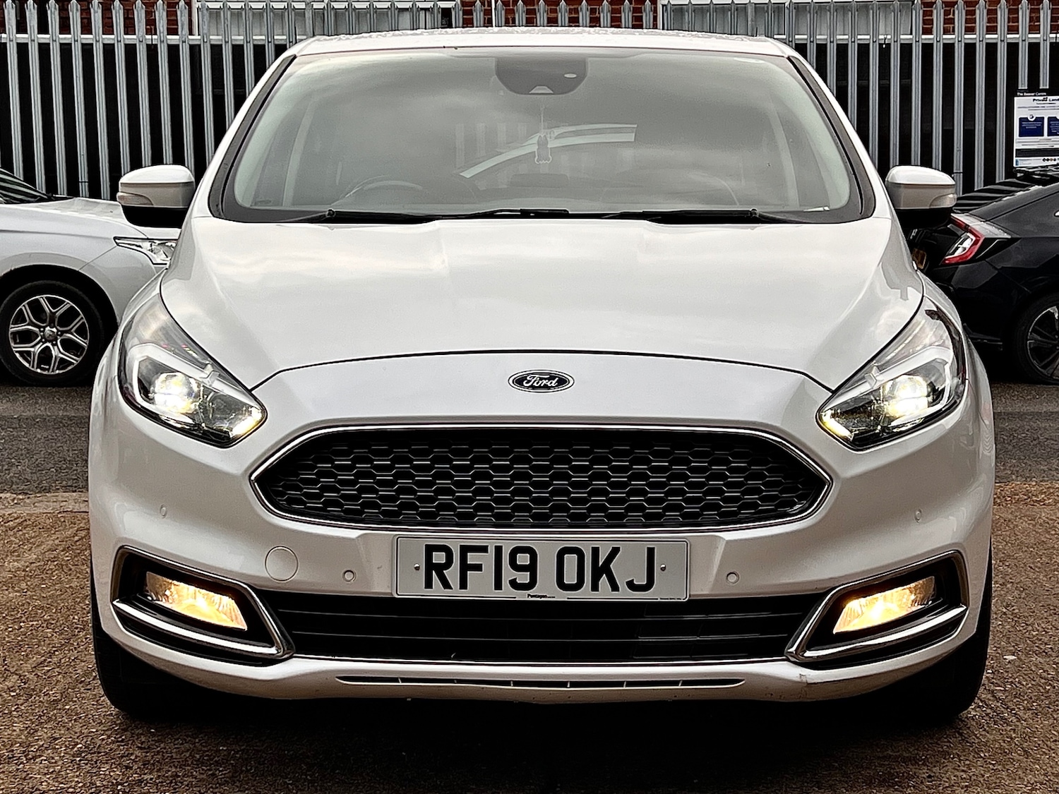 Used Ford S-Max 2019 for sale - 76848917: Photo 15