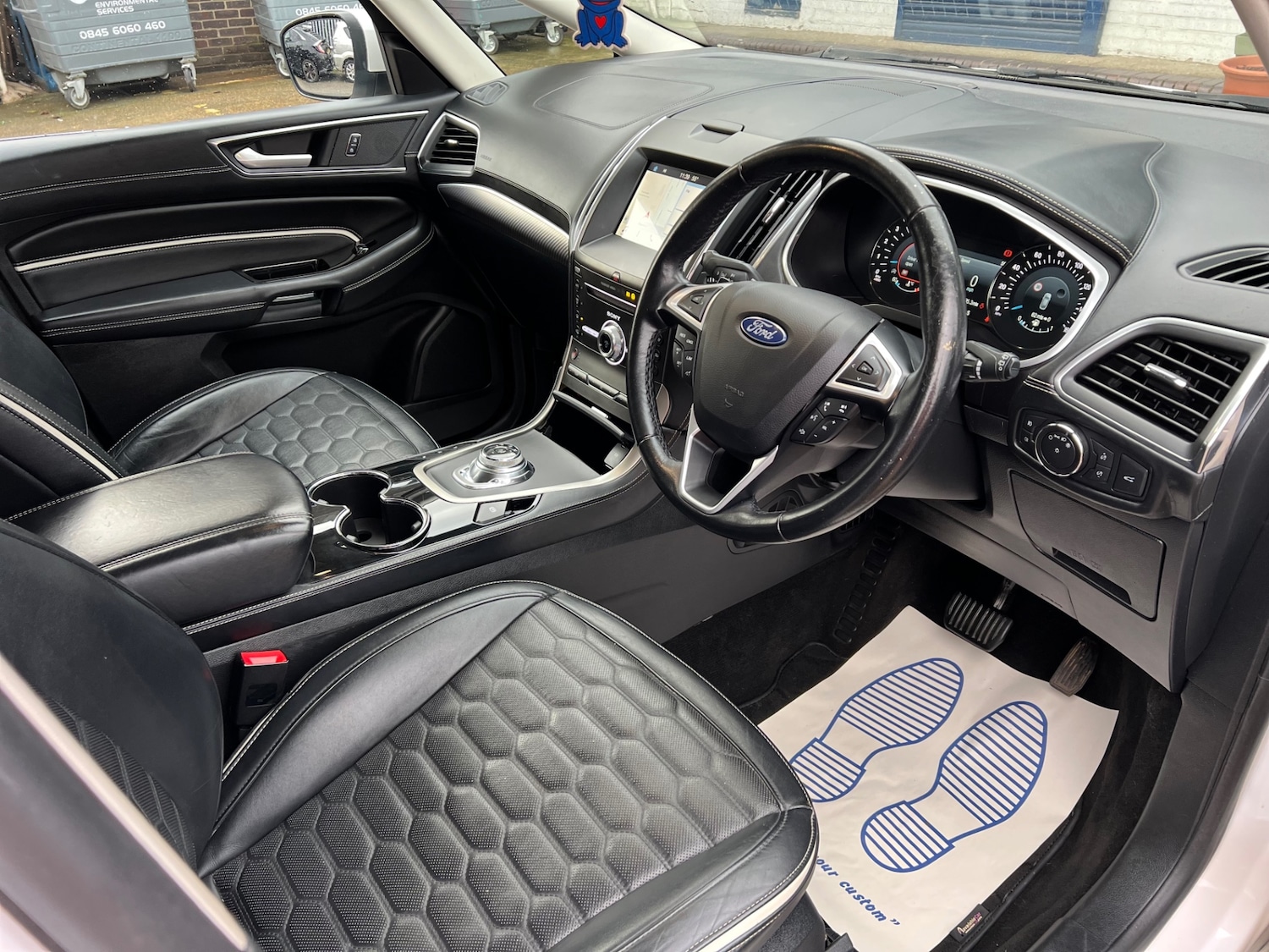 Used Ford S-Max 2019 for sale - 76848917: Photo 3