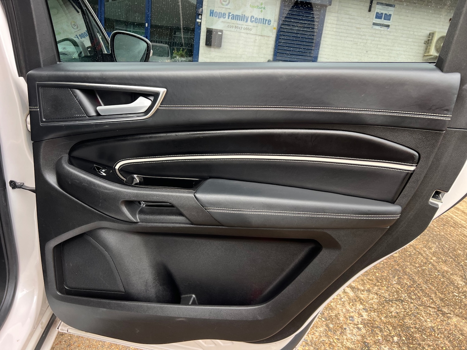 Used Ford S-Max 2019 for sale - 76848917: Photo 40