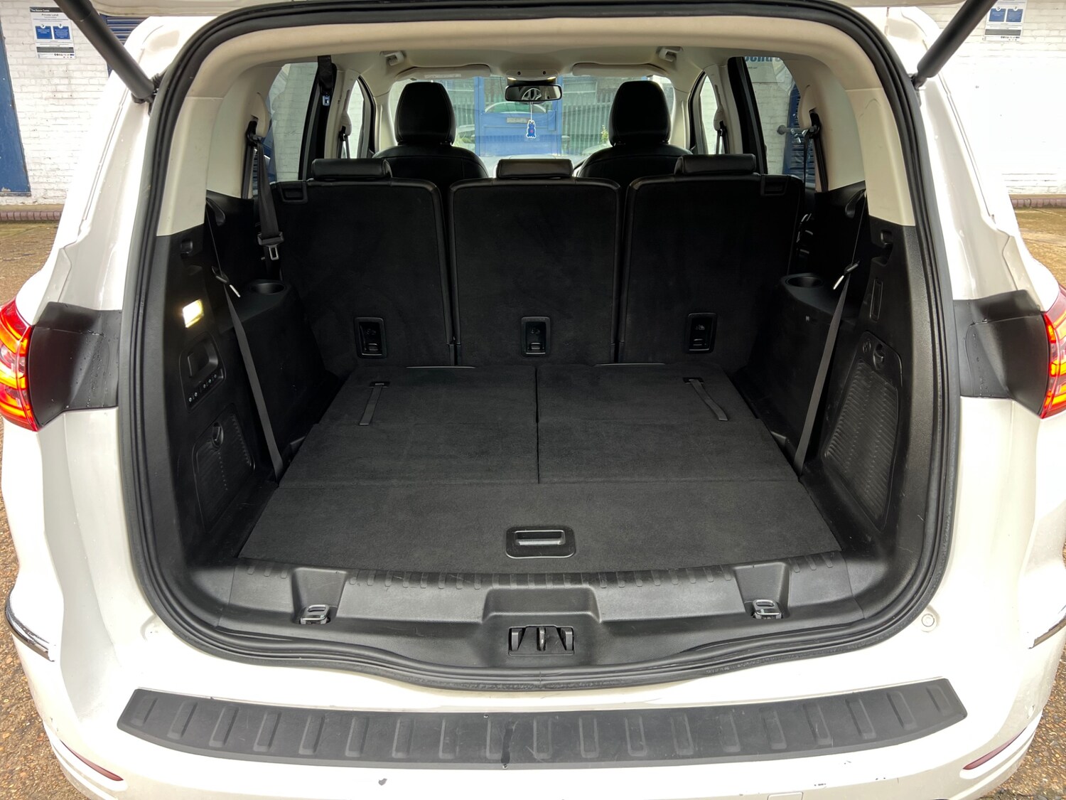 Used Ford S-Max 2019 for sale - 76848917: Photo 42